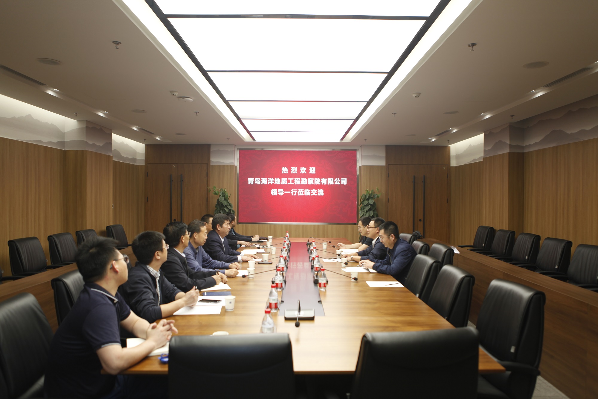 1689582644741068.jpg 海勘院到机勘院开展调研(三号配图).jpg