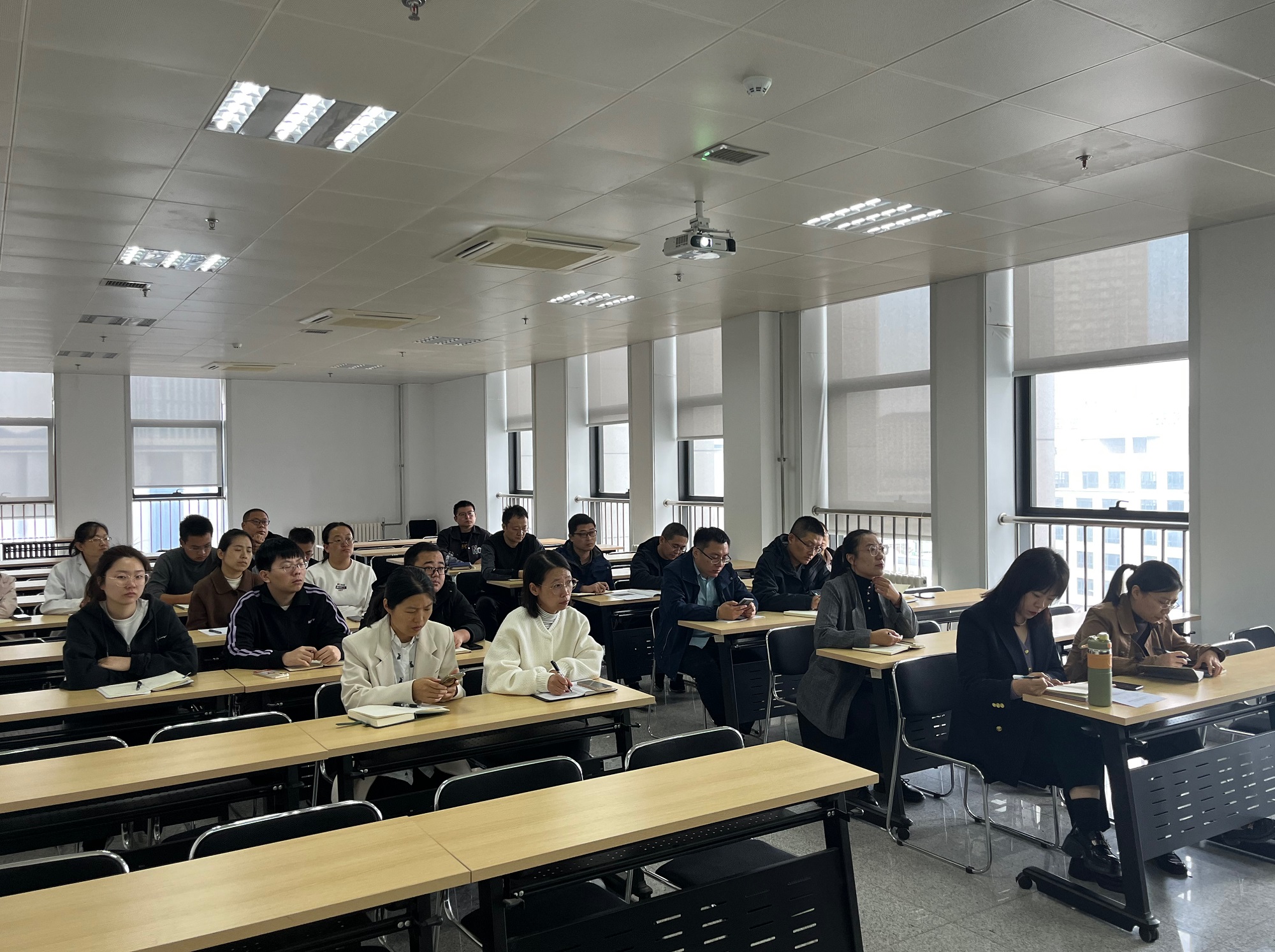 1701392234697629.jpg 培训改(1).jpg