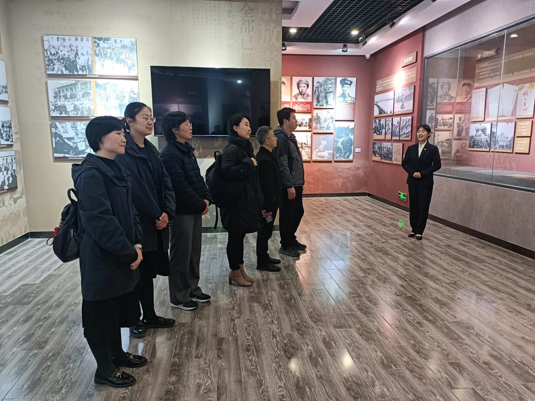 1712451937850597.jpg 照片 (19)(1).jpg