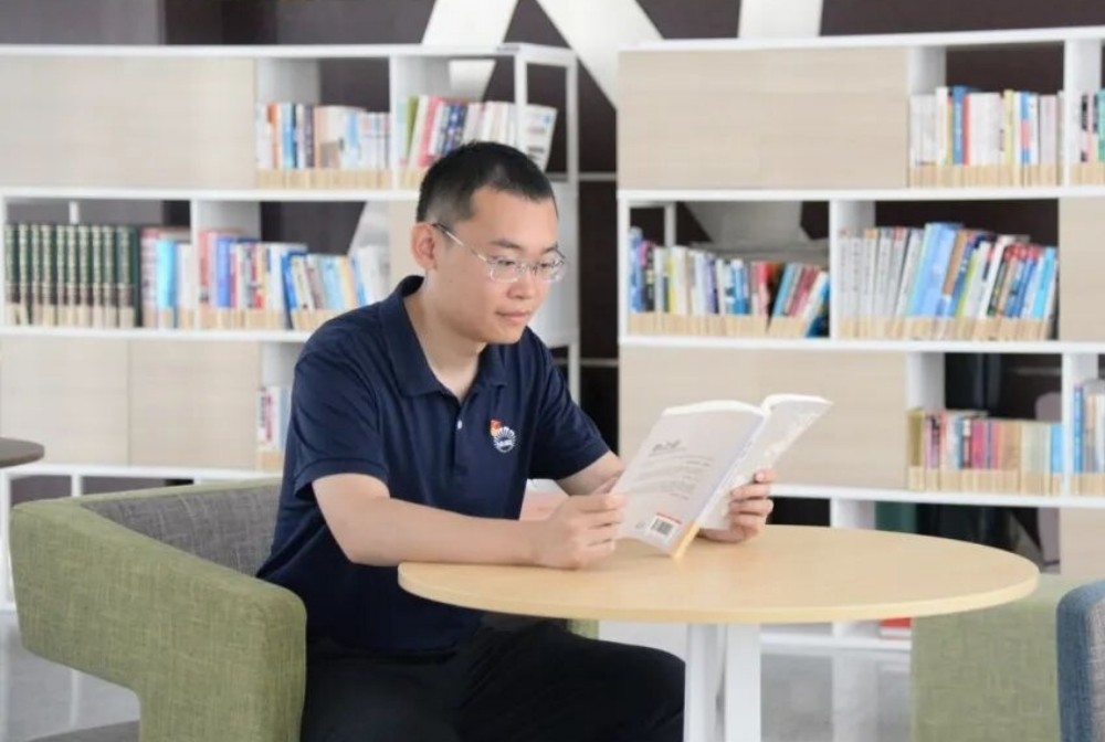 1778035817469541.jpg 郭东文.jpg