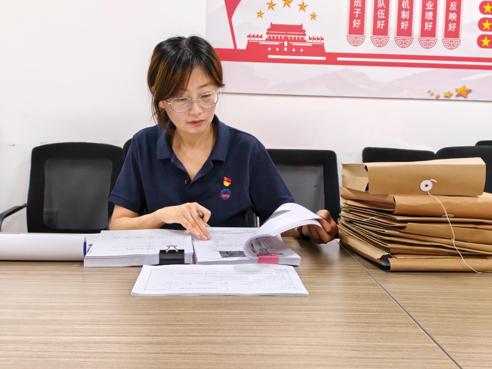 韩礼艳.jpg